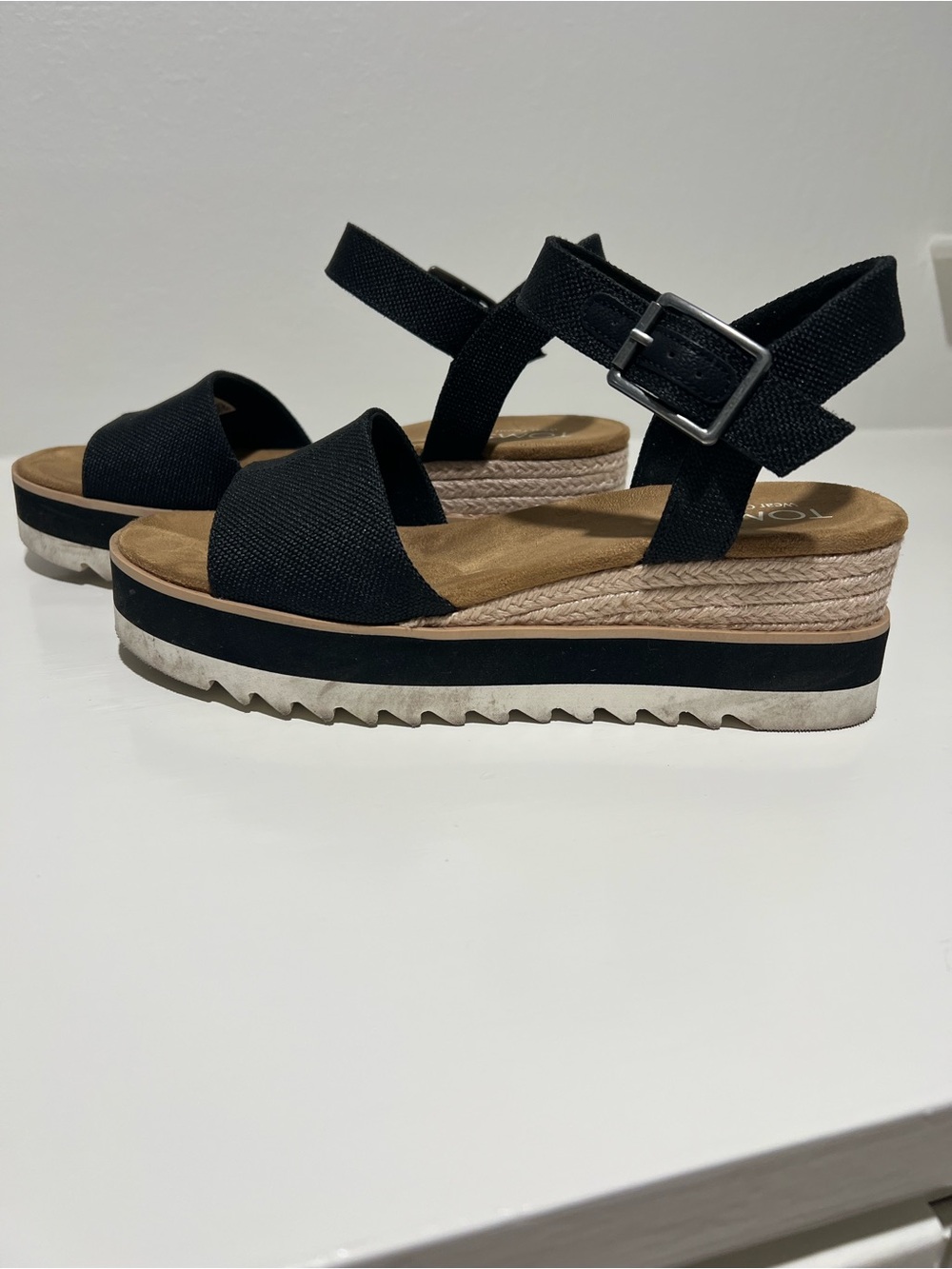 Toms Black Platform Wedge Espadrille Sandals
